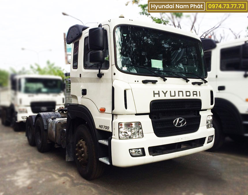 Xe Đầu Kéo Hyundai HD700 Máy Cơ Nhập Nguyên Chiếc Hàn Quốc